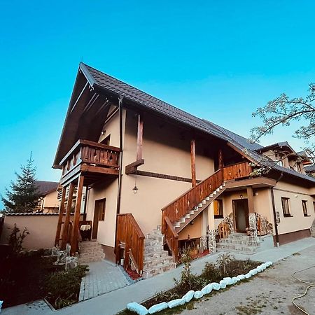 Casa Felice Hotel Brasov Ngoại thất bức ảnh